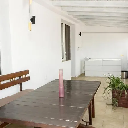 Daire Modern Bright Close To Center And Grand Mall *